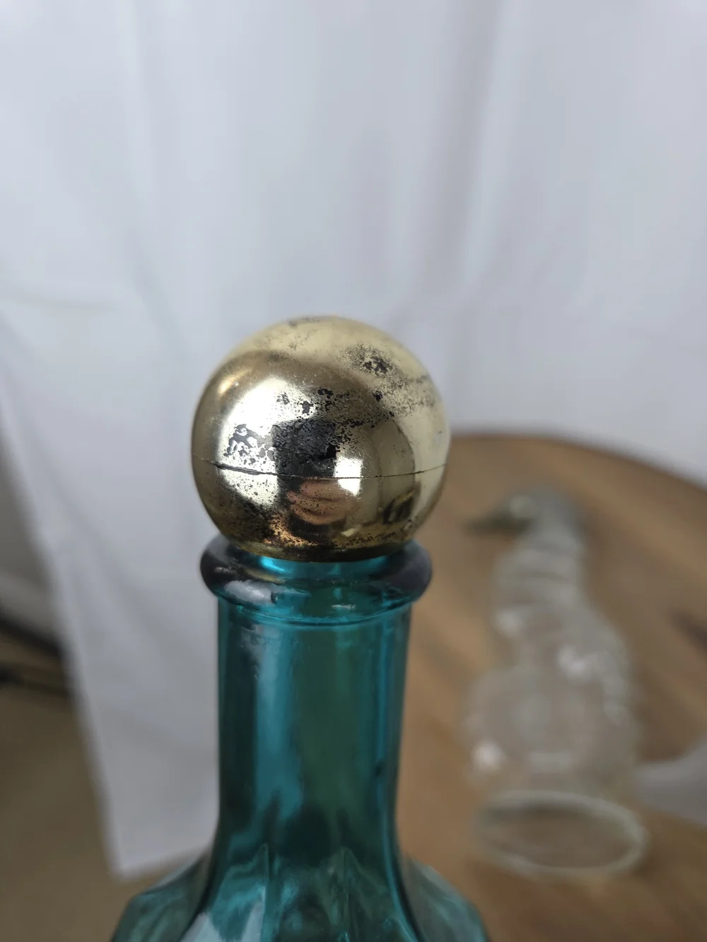 Avon Vintage Glass Bottles. - Picture 4 of 13